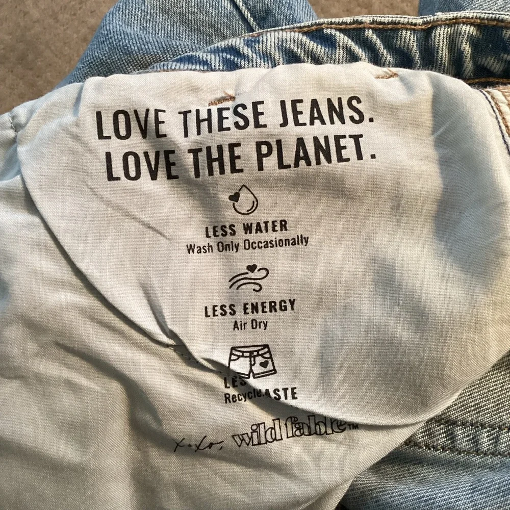 Wild Fable 🆕 Rigid Denim loose jeans, low rise, light wash. Cord waist tie,Small - Picture 11 of 11